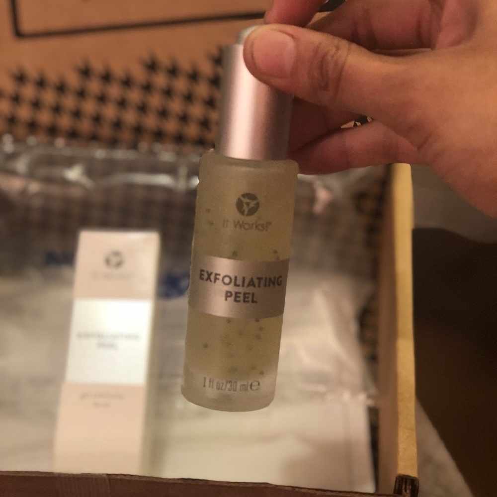 ItWorks Exfoliating peel